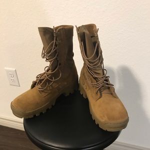 Men’s size 6.5